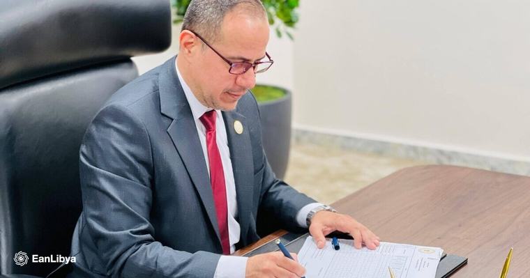 وزير التربية يعتمد «الخطة العامة» للنشاط المدرسي